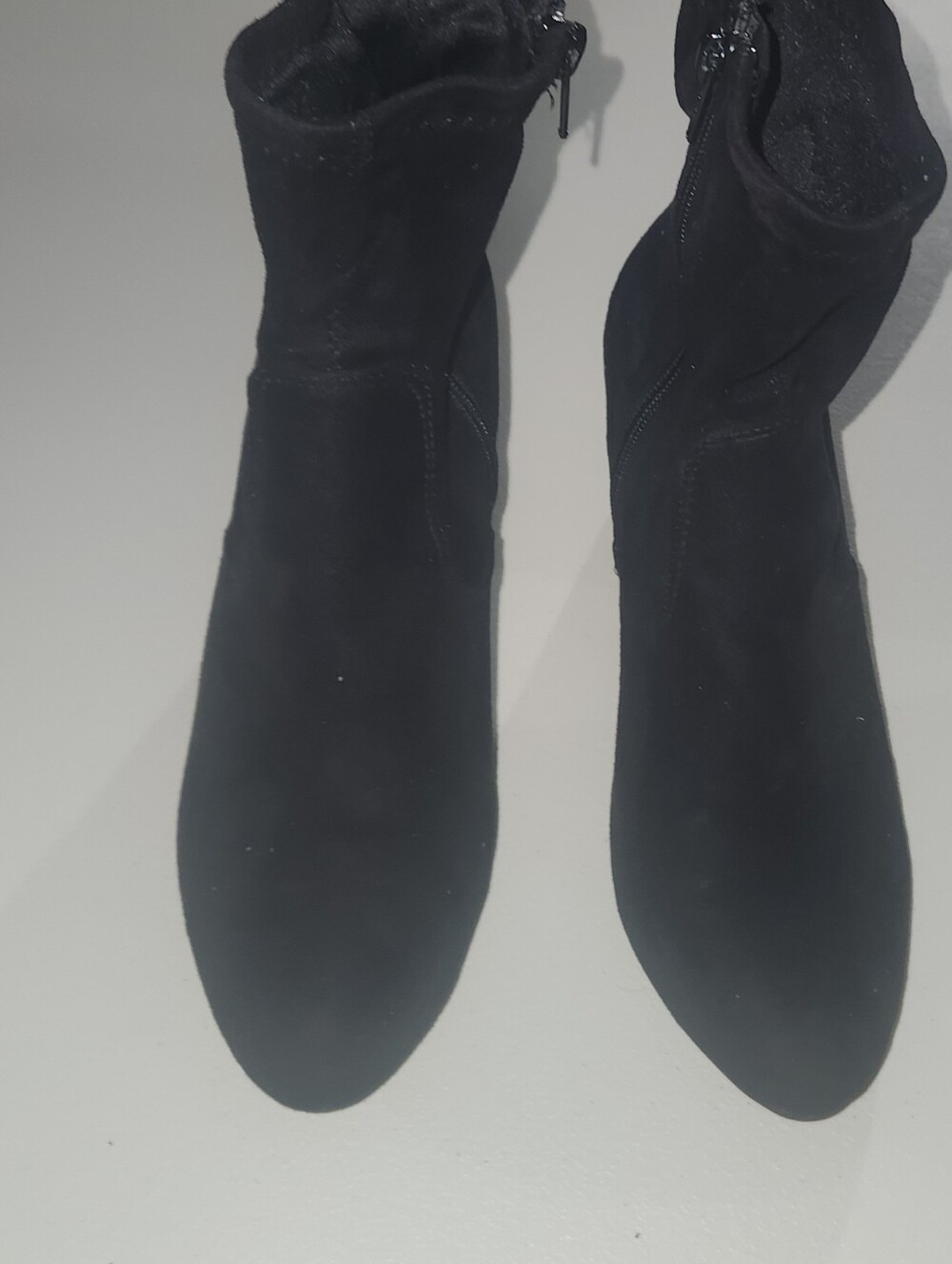 Candies Women's Black Suede Ankle Boots - Classic Style Size 7.